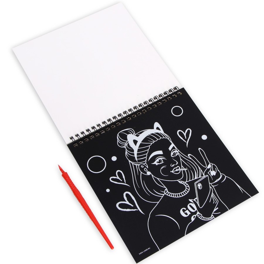Блокнот гравюра-раскраска 19х19см «Модница» 7653525 2