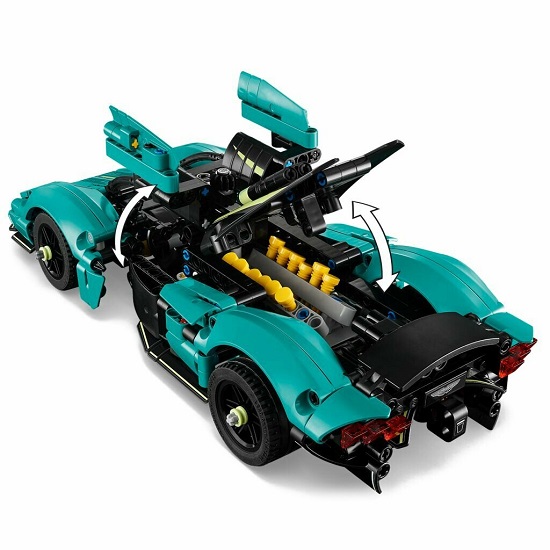 Конструктор LEGO TECHNIC 42208 Aston Martin Valkyrie 3
