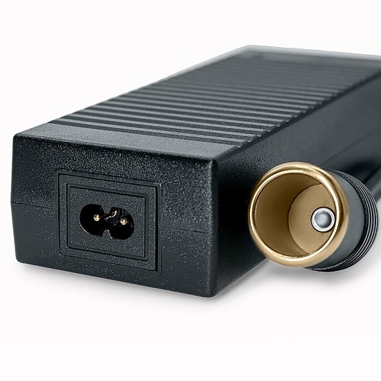 Инвертор AVS IN-2210 220B/12V 3