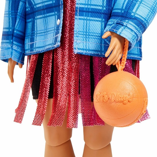 Кукла Barbie Экстра в платье баскетбольный стиль HDJ46 5