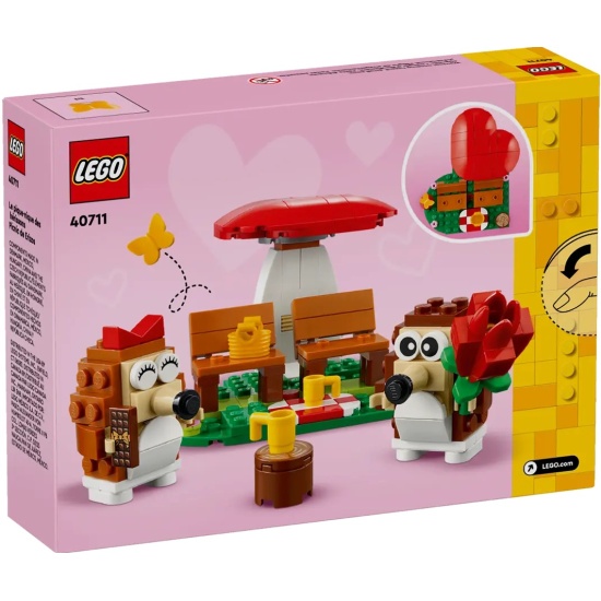 Конструктор LEGO 40711 Сувенирный набор Свидание ёжиков на пикнике 2