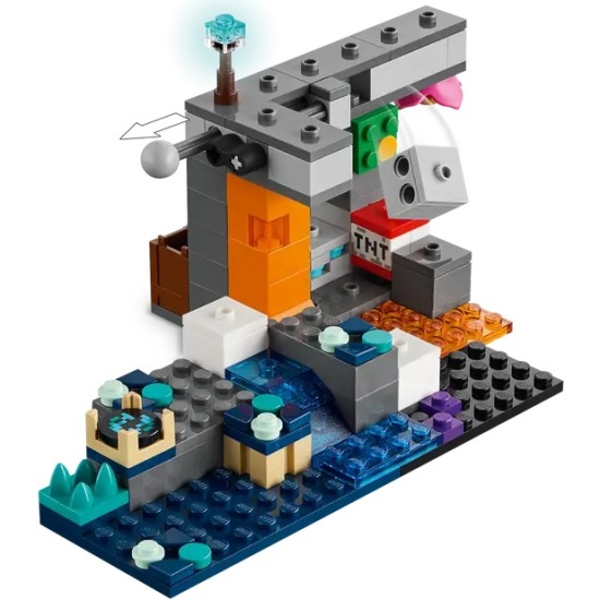 Конструктор LEGO Minecraft 21274 Столкновение с Варденом (Уп: 21*20*8) 5